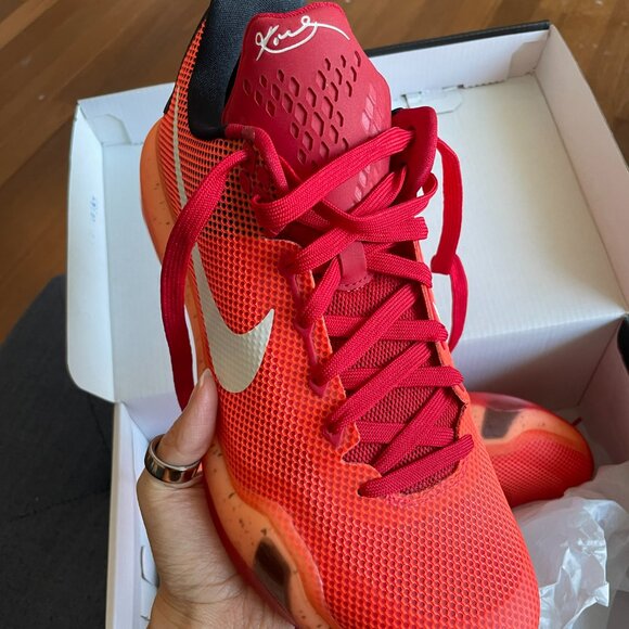 Nike Kobe 10 Low - Hot Lava (Size 10.5) - New/Unused - Picture 4 of 7